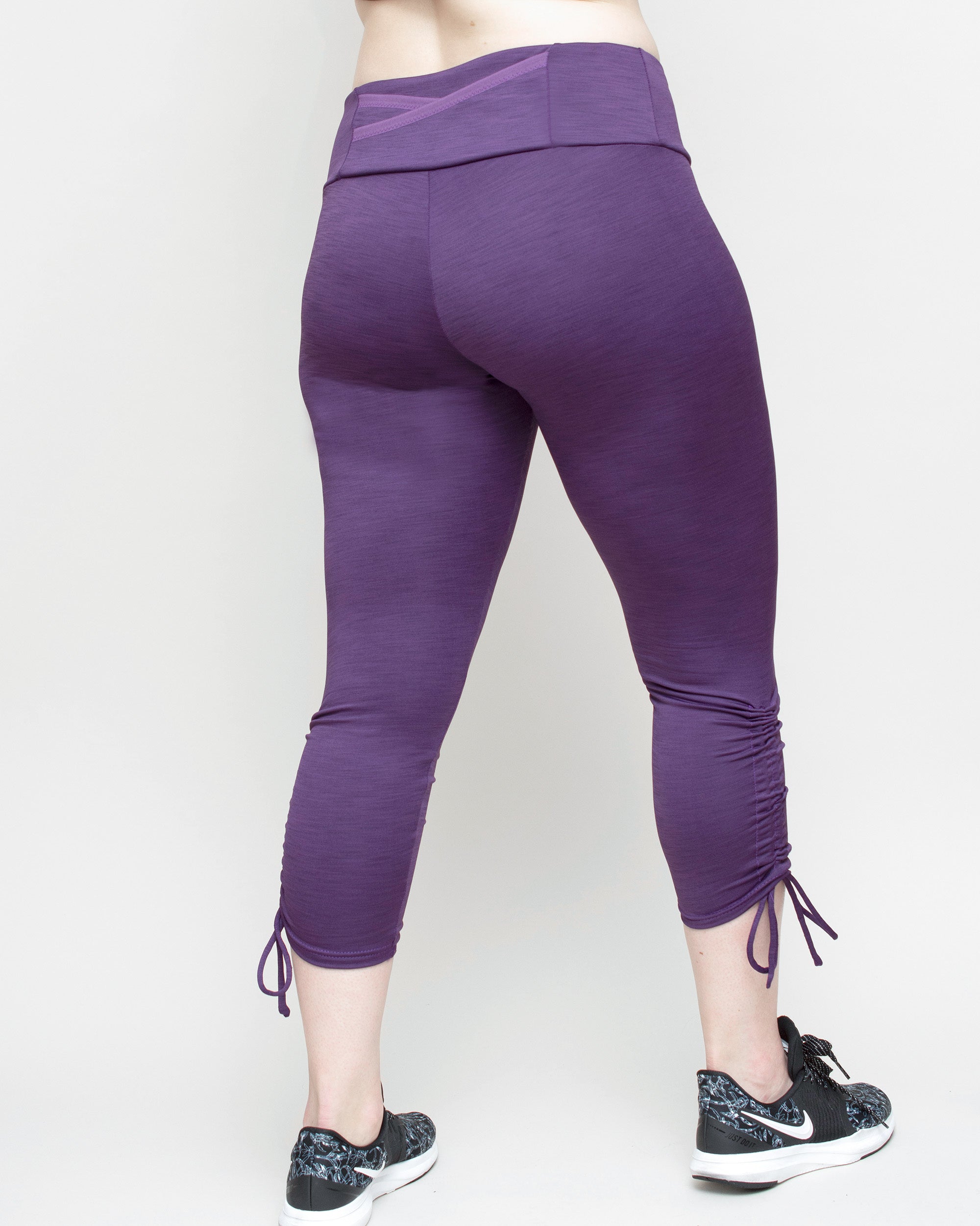 Aila Leggings – PDF Sewing Pattern